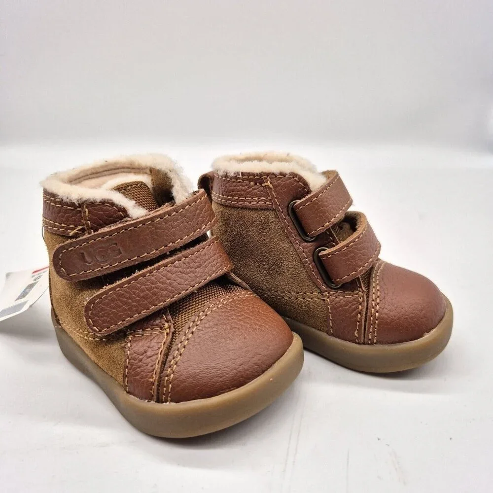 UGG Baby Rennon II Strappy Boots 0 - 1 Months Chestnut (89)